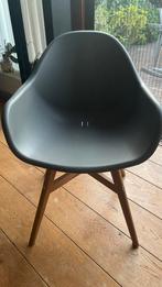 4 grijze Ikea stoelen (Fanbyn), Huis en Inrichting, Stoelen, Ophalen, Kunststof, Zo goed als nieuw, Vier
