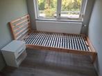 Bed met lattenbodem Ikea Tarva., Ophalen, 90 cm, Eenpersoons, Zo goed als nieuw