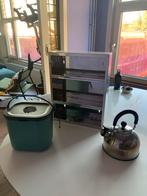 Waterkoker, planken en prullenbak, Huis en Inrichting, Kasten | Overige, Ophalen, Gebruikt