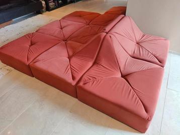 Modulaire loungebank, zelf in te delen beschikbaar voor biedingen