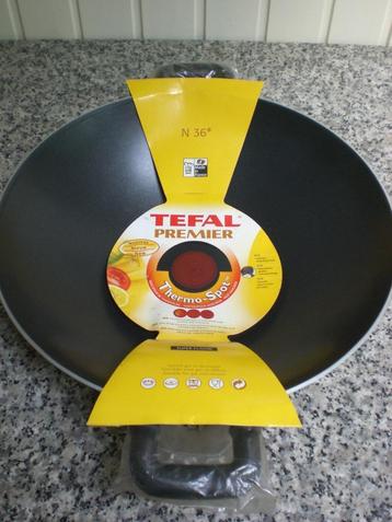 NIEUW Tefal wok met handgrepen diameter 36 cm beschikbaar voor biedingen