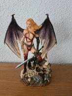 Fantasy Figuur - Vleugelvrouw met Zwaard, Ophalen of Verzenden