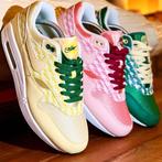 Nike Air Max 1 Lemonade / Strawberry / Limeade set – maat 44, Kleding | Heren, Schoenen, Overige kleuren, Nike, Nieuw, Ophalen of Verzenden