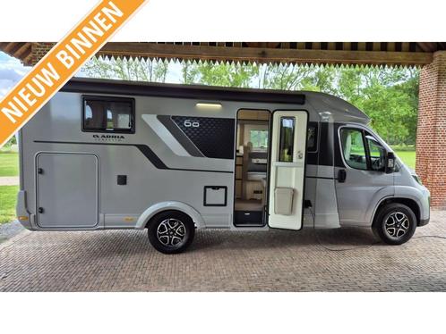 Adria Compact DL 60 YEARS UITVOERING, Caravans en Kamperen, Campers, tot en met 3, Half-integraal, Adria, Diesel, Automaat, Cassettetoilet