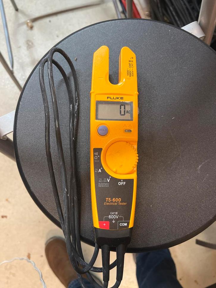 Fluke T5-600 Elektrische Tester, Doe-het-zelf en Verbouw, Meetapparatuur, Gebruikt, Elektriciteit, Ophalen of Verzenden