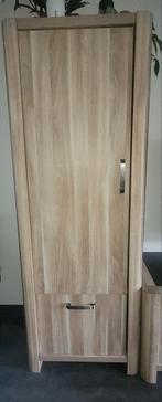 Houten kast met deuren, Huis en Inrichting, Ophalen, Eikenhout, 50 tot 100 cm, Zo goed als nieuw