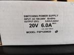 Universal Voeding 20V / 6A Nieuw in doos [V133]  23-9, Computers en Software, Ophalen of Verzenden, Nieuw