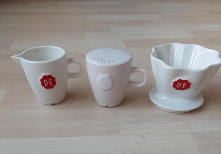 Douwe Egberts mooie keramiek koffieset., Huis en Inrichting, Keuken | Servies, Zo goed als nieuw, Kom(men), Overige stijlen, Aardewerk
