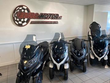 Nieuwste PIAGGIO MP3 400 HPE SPORT MEGA DEAL. beschikbaar voor biedingen