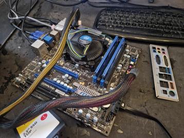 Moederbord, CPU, memory setje beschikbaar voor biedingen