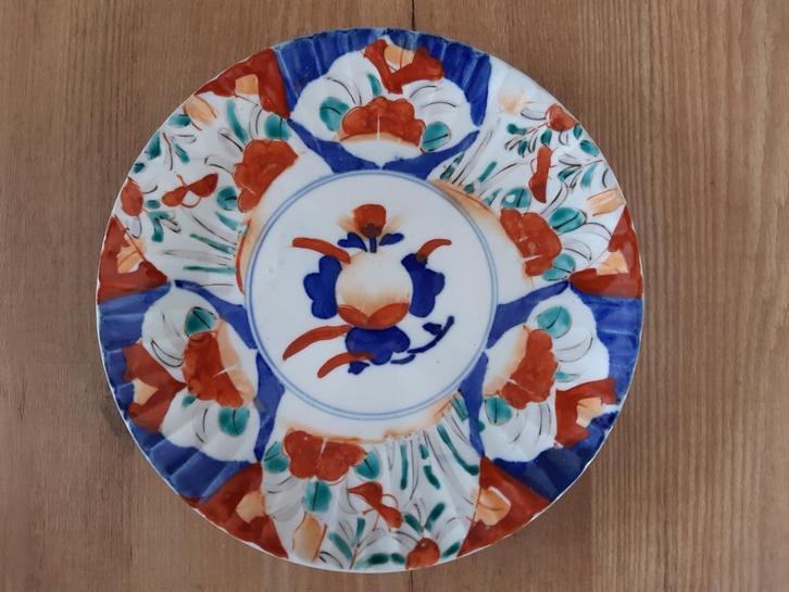 Japans porselein Imari bord, Antiek en Kunst, Antiek | Porselein, Verzenden