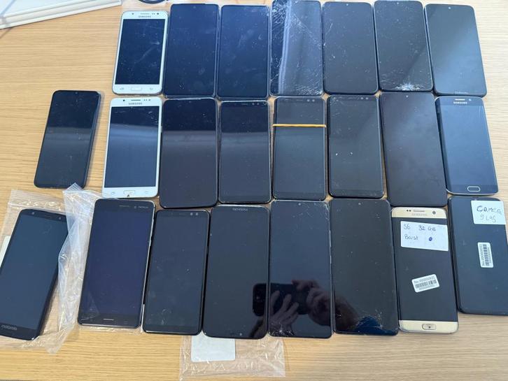 Partij 23x gebruikte Samsung toestellen, Telecommunicatie, Mobiele telefoons | Samsung, Gebruikt, Fysiek toetsenbord, Touchscreen