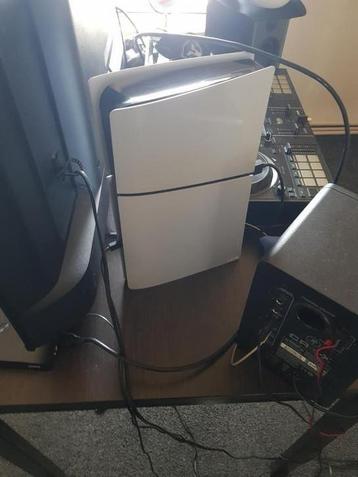 Nieuwe PS5 1Tb met Astro! beschikbaar voor biedingen