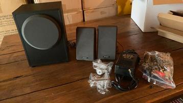 Partij nieuwe geluidsboxen speakers luidsprekers beschikbaar voor biedingen