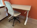 IKEA Skarsta zit sta bureau met beige blad 120x70, Huis en Inrichting, Bureaus, Ophalen, In hoogte verstelbaar, Zo goed als nieuw