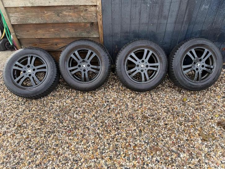 Winterbanden Met lichtmetalen velgen Peugeot, Auto-onderdelen, Banden en Velgen, Banden en Velgen, Winterbanden, 17 inch, 215 mm
