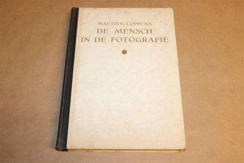 Martien Coppens: Leerboek Portretfotografie [1946], Boeken, Kunst en Cultuur | Fotografie en Design, Gelezen, Fotografen, Ophalen of Verzenden