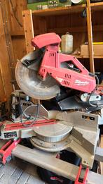 Milwaukee, Doe-het-zelf en Verbouw, Gereedschap | Zaagmachines, Ophalen, Gebruikt, 70 mm of meer, Afkortzaag