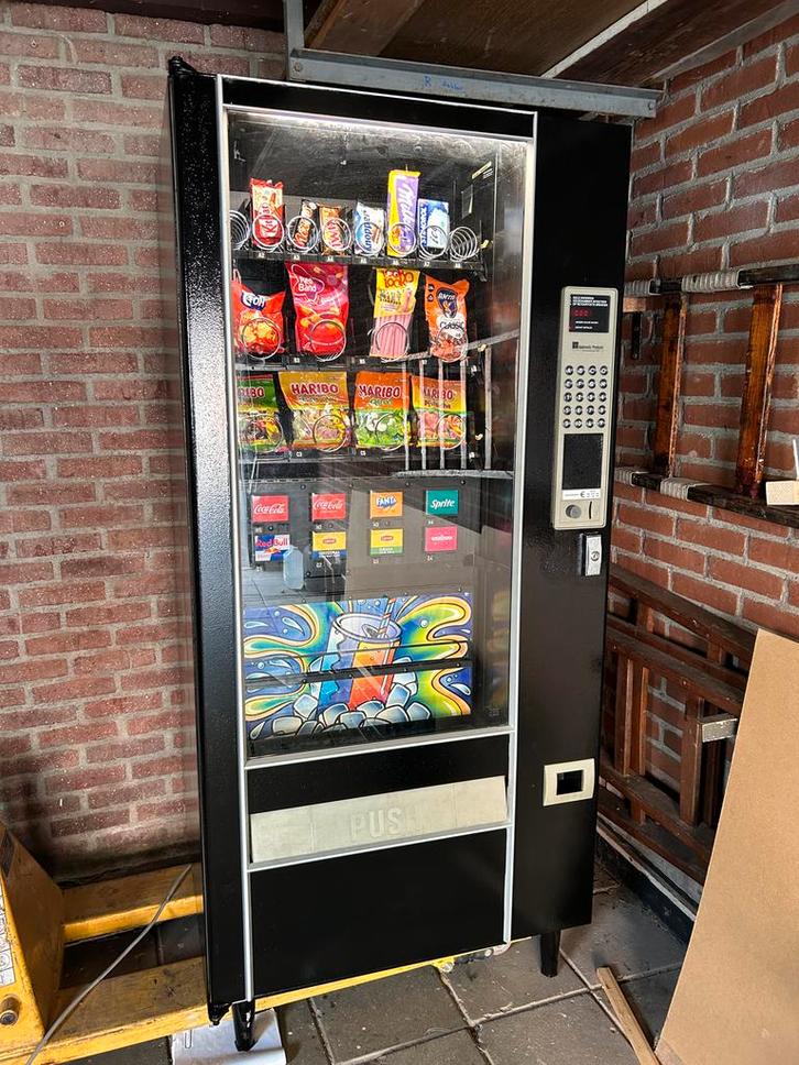 AP Snackshop LCM5 Vending Machine, Verzamelen, Elektronische Apparatuur, Overige typen, Ophalen