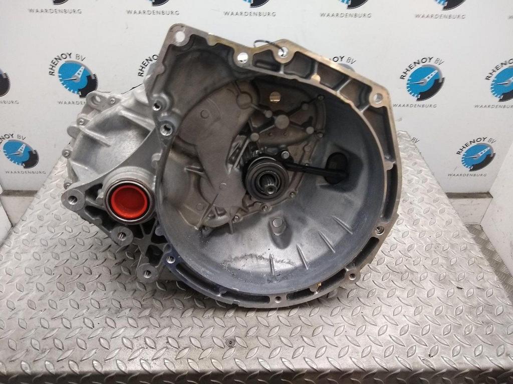 FORD FIESTA ST LINE TRANSMISSIE / VERSNELLINGSBAK 2019, Ophalen of Verzenden, Gebruikt, Stiba lid