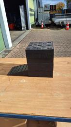 Kunststof stabilisatie blokken 23 x23 cm, Auto diversen, Ophalen, Garagekrik, Industriepark 2a 9351PA Leek, H.O.Albert Ale Slotema