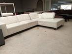 Hoekbank wit leder 310x220cm nu €275,-