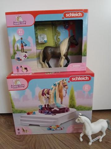 Schleich paarden set 13887, 42586 & 42617 incl. 2 poppetjes  beschikbaar voor biedingen
