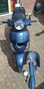 Schade Sym Fiddle 2 50s '24 3500km Nette Staat !  850 euro !, Fietsen en Brommers, Scooters | SYM, Ophalen, Maximaal 45 km/u, 49 cc