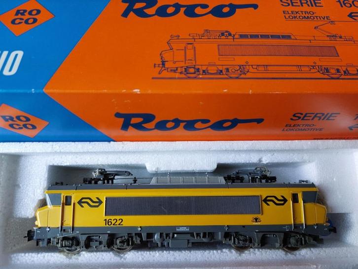 ROCO 1622 met ROCO couchettes en baanpostwagen, Hobby en Vrije tijd, Modeltreinen | H0, Zo goed als nieuw, Treinset, Gelijkstroom