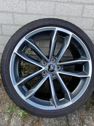 Audi Cavo 19 inch met prima banden a5 s5 rs5 beschikbaar voor biedingen