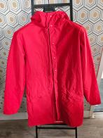 Rode regenjas mt S/M postcode loterij "plastic soup", Ophalen of Verzenden, Zo goed als nieuw, Maat 46/48 (XL) of groter, Rood