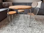 Tafel en drie stoelen van Kidsdepot, Ophalen, Zo goed als nieuw