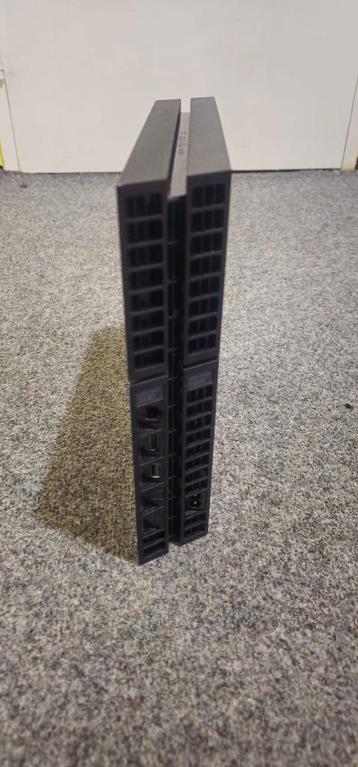 Ps4 met garantie beschikbaar voor biedingen