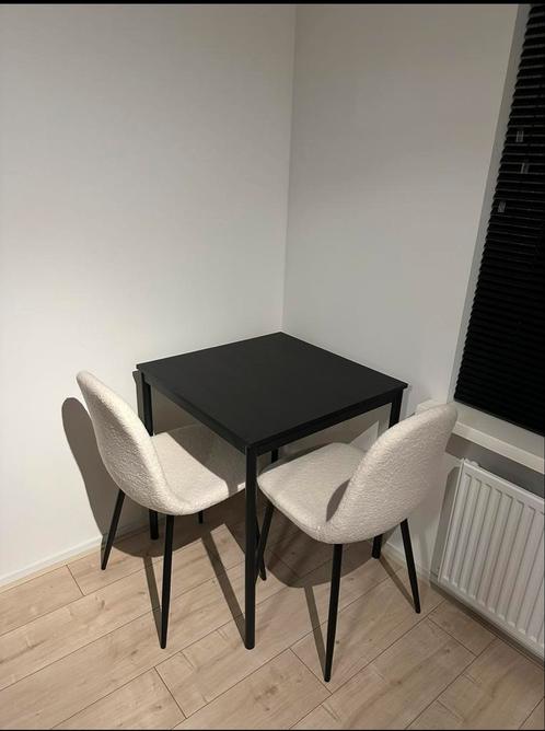 Eettafel met twee teddystoelen, Huis en Inrichting, Tafels | Eettafels, Zo goed als nieuw, 50 tot 100 cm, 50 tot 100 cm, Vier personen