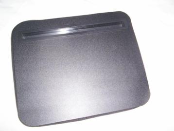 1x TABLETHOUDER iBed zwart Kikkerland 11 inch anti-slip 11'' beschikbaar voor biedingen