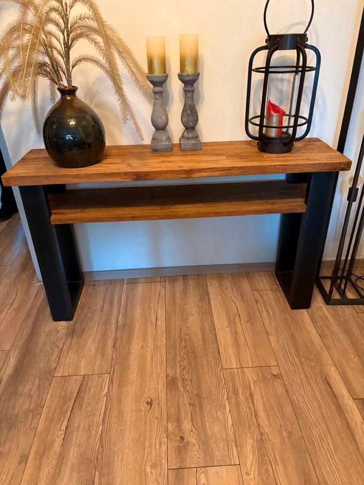 Sidetable Industrieel, Huis en Inrichting, Tafels | Sidetables, Ophalen