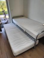 Onderschuifbed met matrassen, Huis en Inrichting, Slaapkamer | Bedden, Ophalen, 2 x 1 bed, onderschuifbaar, 90 cm, Eenpersoons