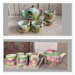 2x Brocante Frans Barbotine theeserviesje fruit - vruchten, Antiek en Kunst, Antiek | Servies los, Ophalen of Verzenden