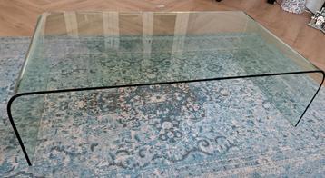Gebogen glas design salontafel  beschikbaar voor biedingen