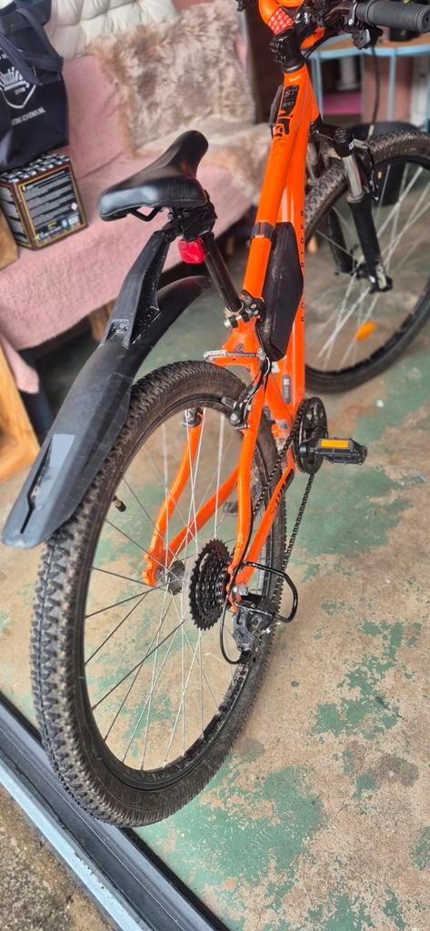 Rockrider Mountainbike oranje met spatbord., Fietsen en Brommers, Fietsen | Mountainbikes en ATB, Overige merken, Minder dan 45 cm