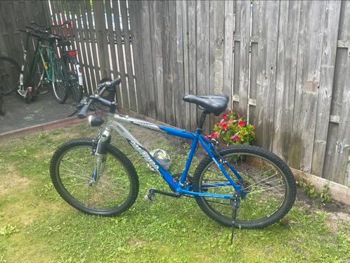 Crossfietsen, Fietsen en Brommers, Fietsen | Crossfietsen en BMX, Zo goed als nieuw, 24 inch of meer, Aluminium, V-brakes, Ophalen of Verzenden