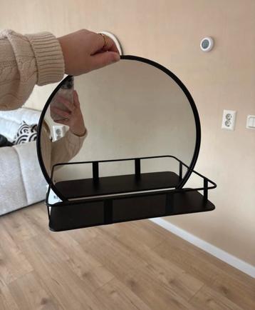 Spiegel met rekje - Villa Volance beschikbaar voor biedingen