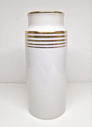 Porseleinen vaas Weimar Hanika Volkstedt, Duitsland 20e eeuw beschikbaar voor biedingen