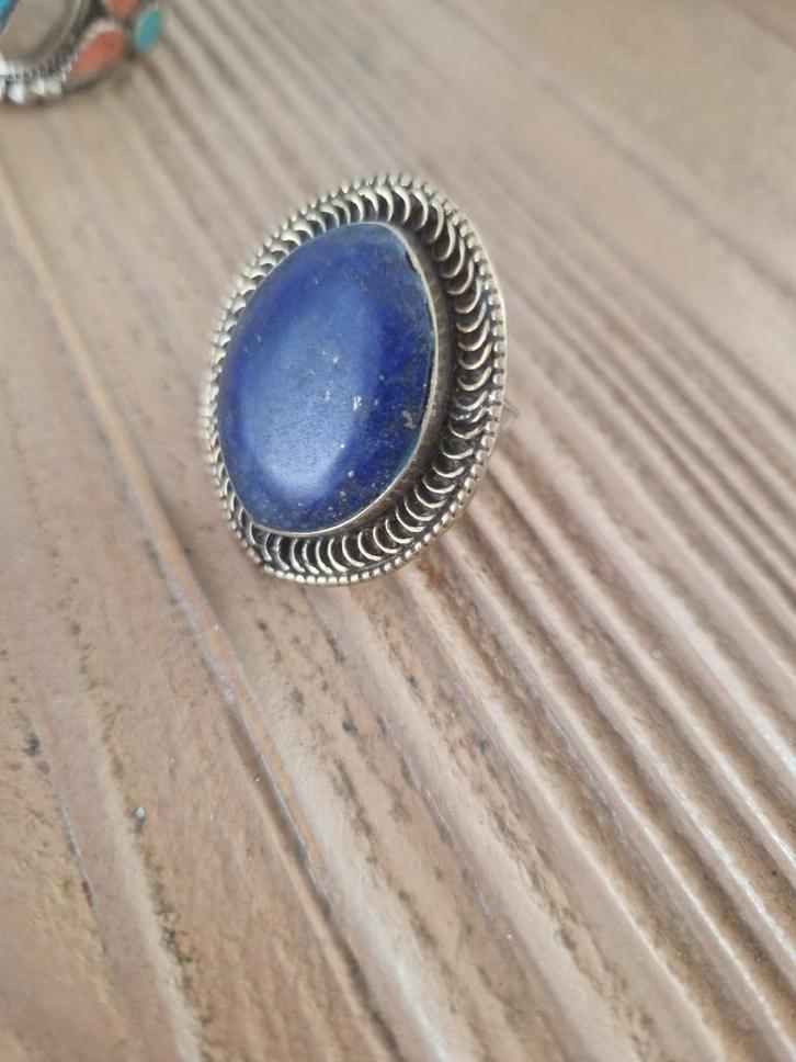 Tibetaans zilveren ring met grote Lapis lazuli steen. Mt 19, Sieraden, Tassen en Uiterlijk, Antieke sieraden, Ring, Zilver, Met edelsteen