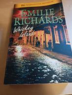 Emilie Richards Whisky Island., Boeken, Thrillers, Ophalen of Verzenden, Zo goed als nieuw, Nederland