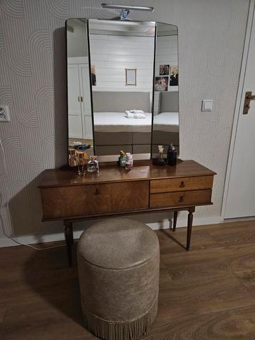 Mid-Century Kaptafel met 3-Luik Spiegel beschikbaar voor biedingen