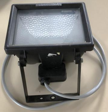 Bouwlamp beschikbaar voor biedingen