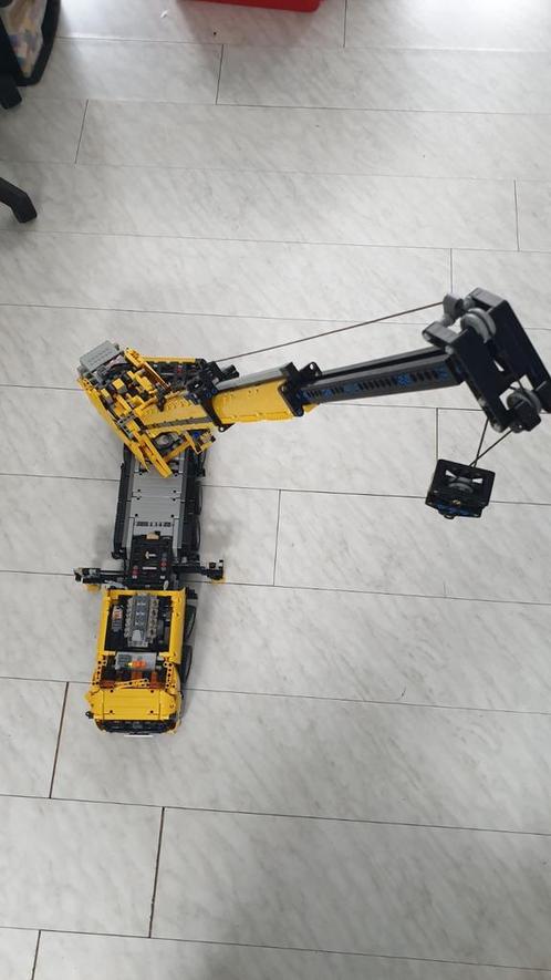 Lego technic hijskraan ( 42009 XXXL ) GMK 6400 GROVE MOC, Kinderen en Baby's, Speelgoed | Duplo en Lego, Zo goed als nieuw, Ophalen