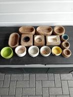 Te koop diverse stenen voerbakjes, Dieren en Toebehoren, Ophalen, Zo goed als nieuw, Voerbakje