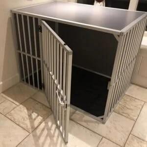 Honden Bench/Hok, Dieren en Toebehoren, Hondenhokken, Zo goed als nieuw, Ophalen